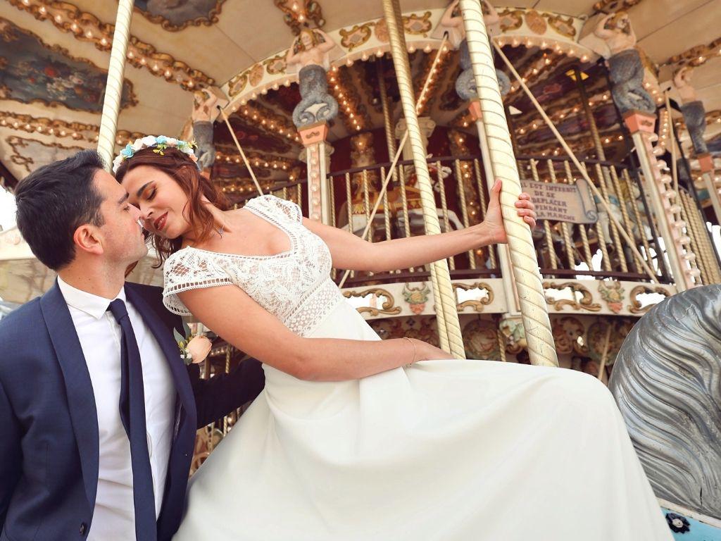 Mariage pastel au carrousel