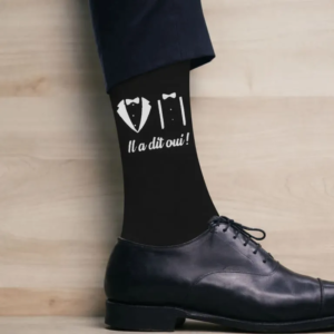 chaussettes futur marie humour il a dit oui couleur noir texte blanc