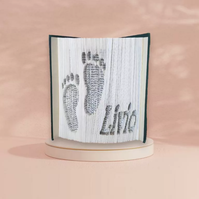 livre plie secret devoile sculpture sur livre ideal pour un cadeau personnalise