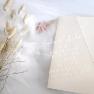 faire part de mariage transparent amour en acrylique en plexiglass personnalise pour tout theme de mariage