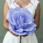 bouquet-de-mariee-rose-geante-papier-crepon-violet-600x600 (2)