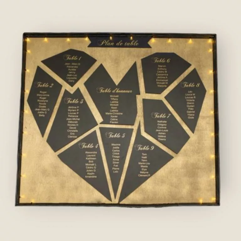 plan de table plan de table organisation nuptiale puzzle noir et doré pour une belle décoration de mariage