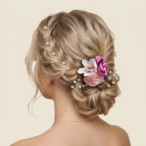 Peigne à cheveux de mariage avec fleurs en satin rose poudré, violette et branches de perles.