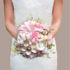 bouquet-de-mariee-eternel-rose-poudre-en-fleurs-de-papier-ivoire-style-romantique-boheme