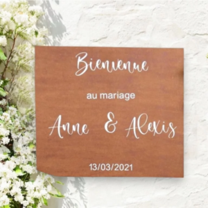 panneau de bienvenue unis dans l amour ideal pour une decoration de mariage