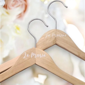 cintres de mariage personnalises cintre de bonheur sur mesure
