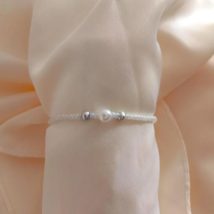bracelet perles et promesses ideal comme bijou fantaisie de mariee ou mariage