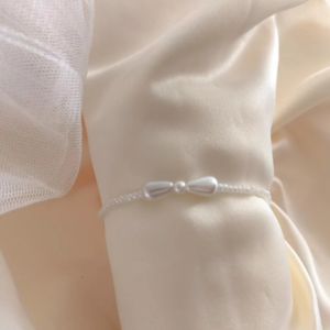bracelet serment nacre ideal comme bijou fantaisie de mariee ou mariage