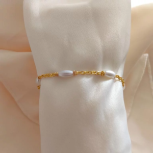 braclet eclats nacres ideal comme bijou fantaisie de mariee ou mariage