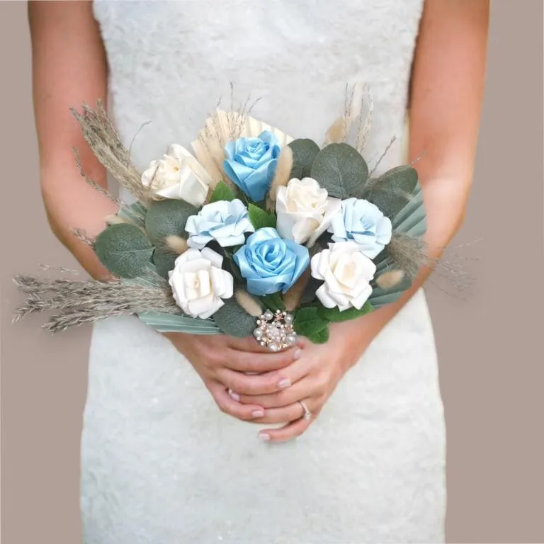 bouquet-mariee-fleurs-eternelles-bleu-papier Bouquet de mariée éternel bleu et blanc en fleurs en papier et fleurs séchées