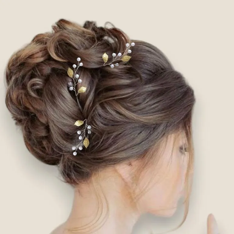 accessoires-cheveux-mariage-peigne-mariee-perles-nacrees accessoires de coiffure de mariage avec perles nacrees et feuilles dorees
